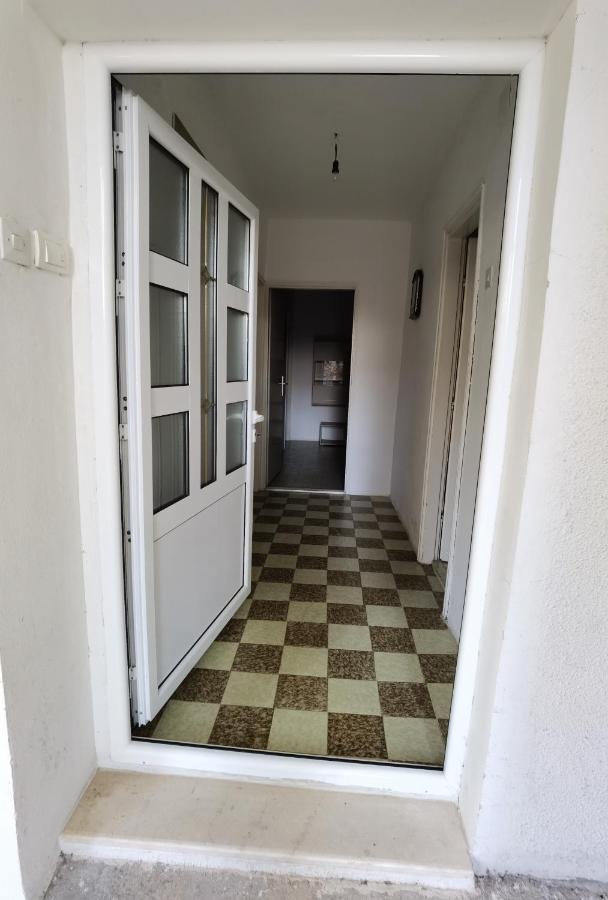 Nikolic Apartmani Bar Exterior photo